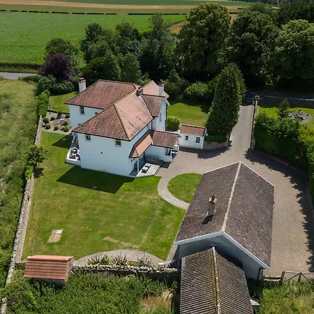 Holiday home End House